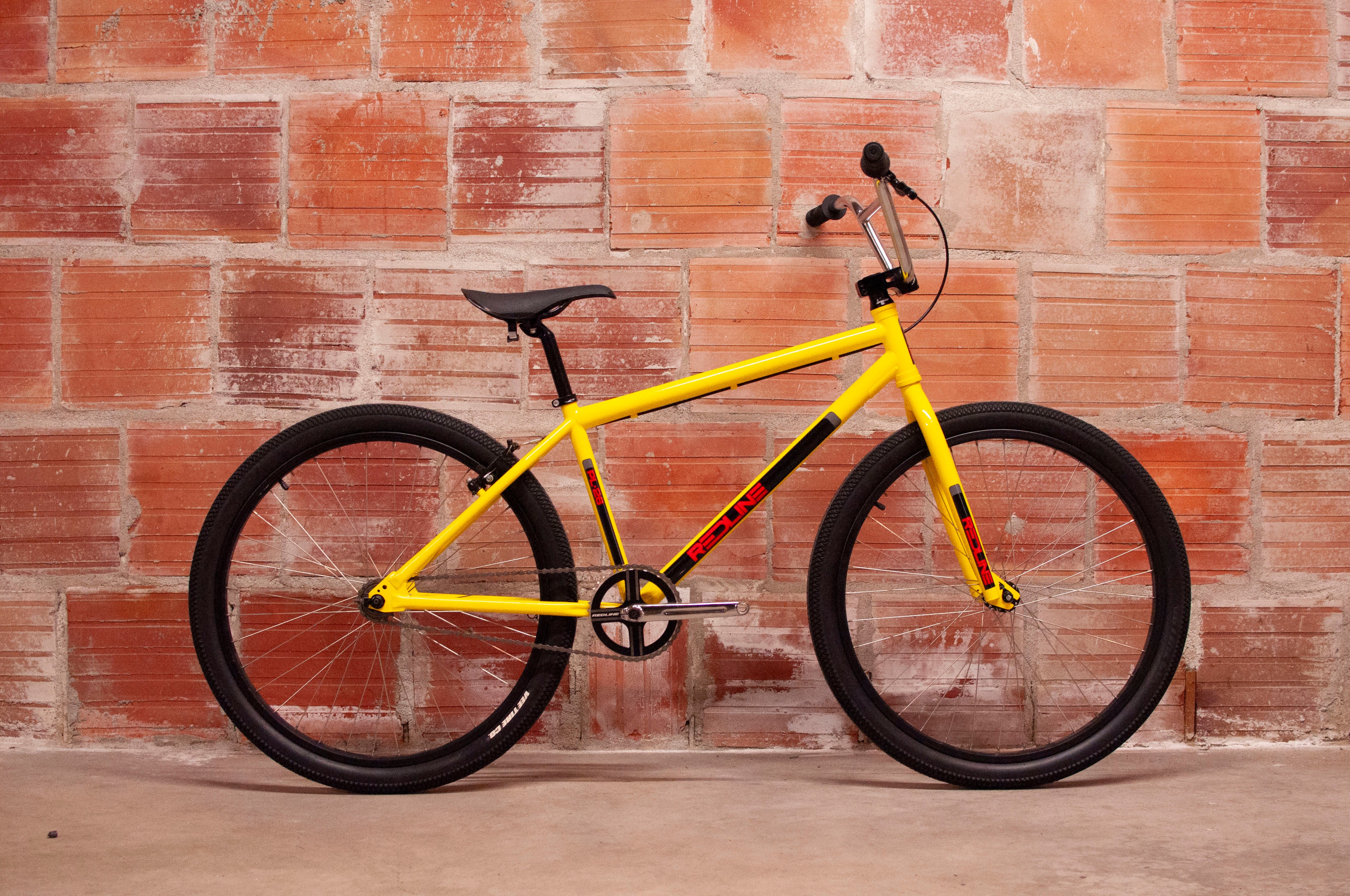 Redline bikes pl26 store bmx race cruiser