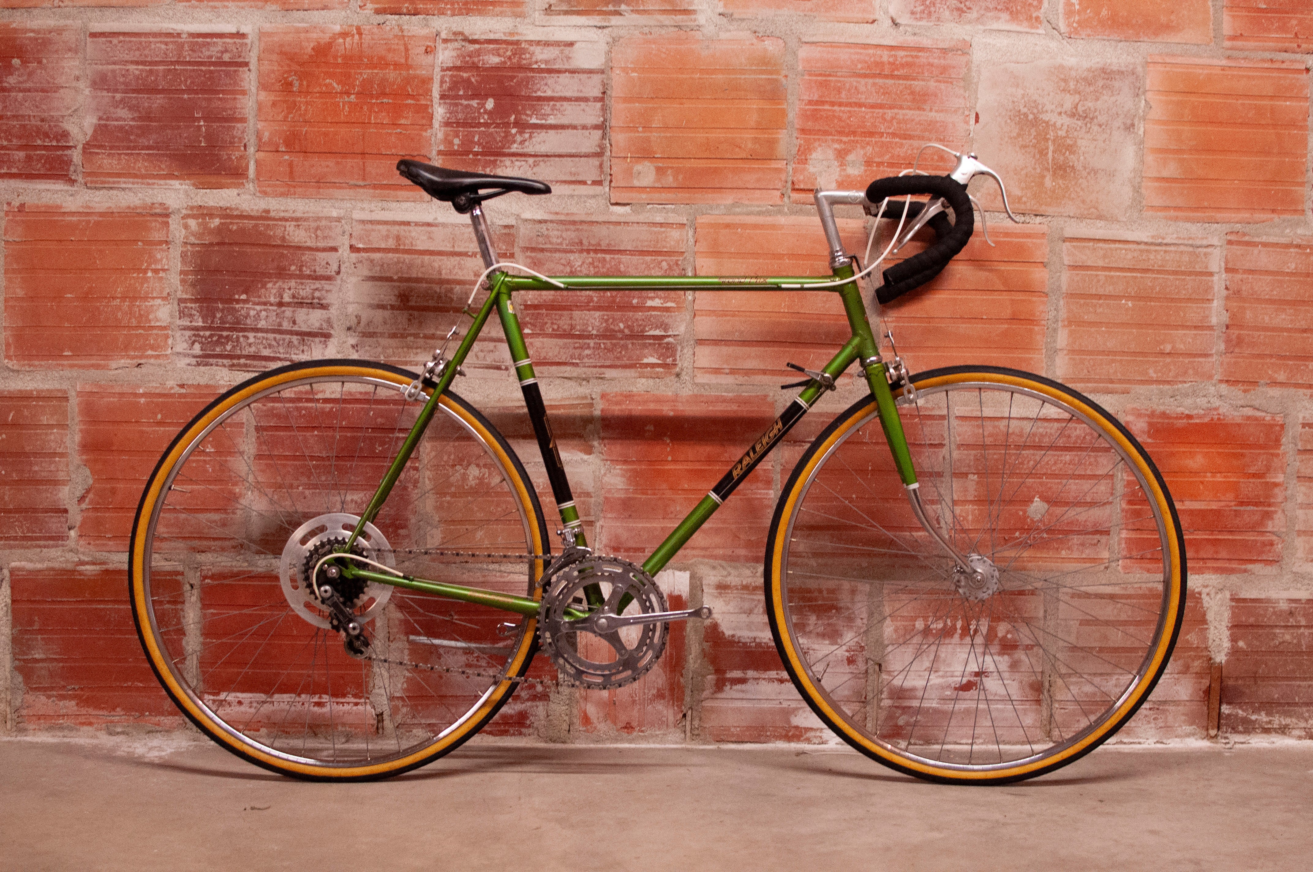 Vintage cheap road bicycles