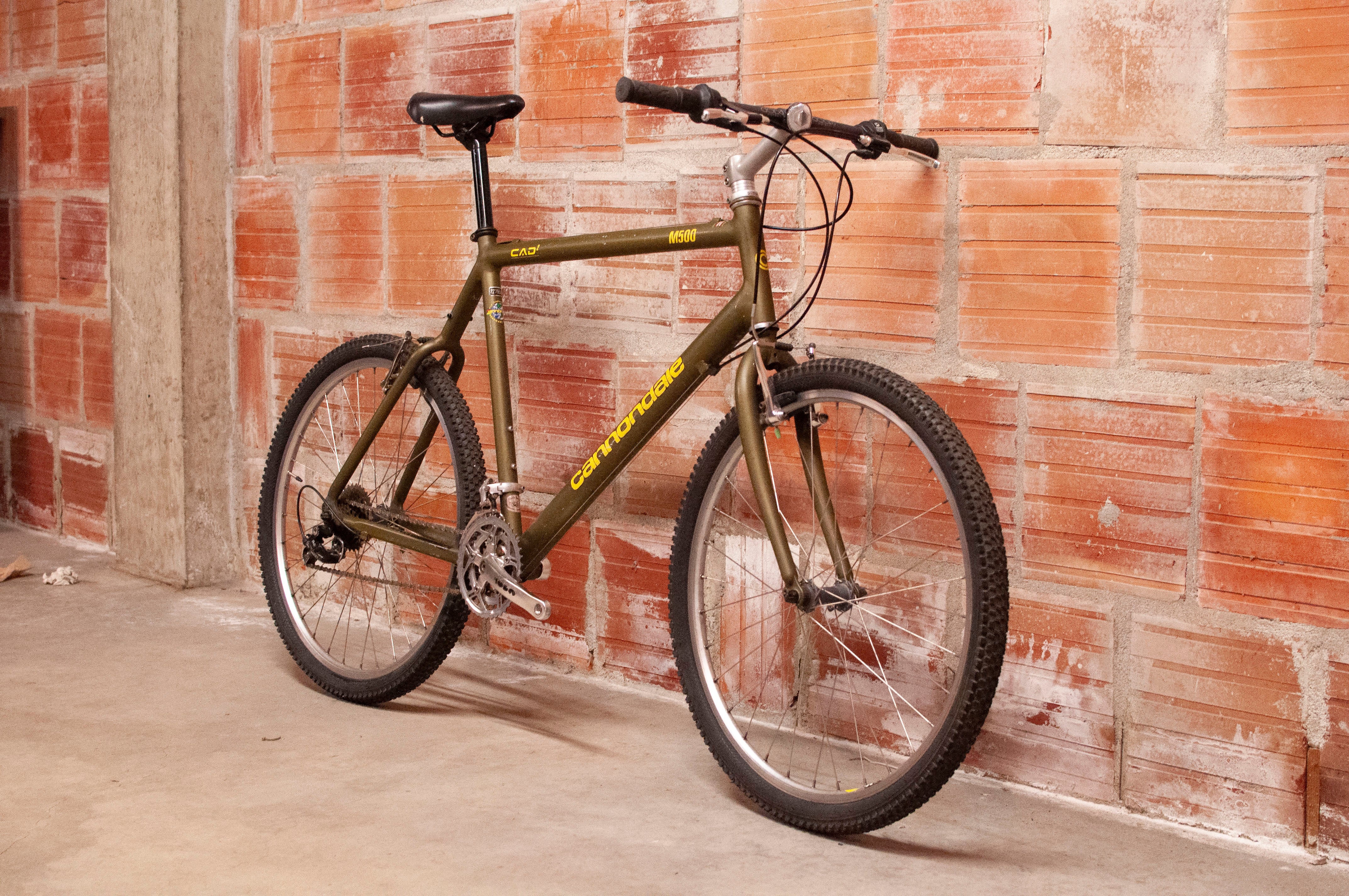 Cannondale cad 2 orange yellow sale