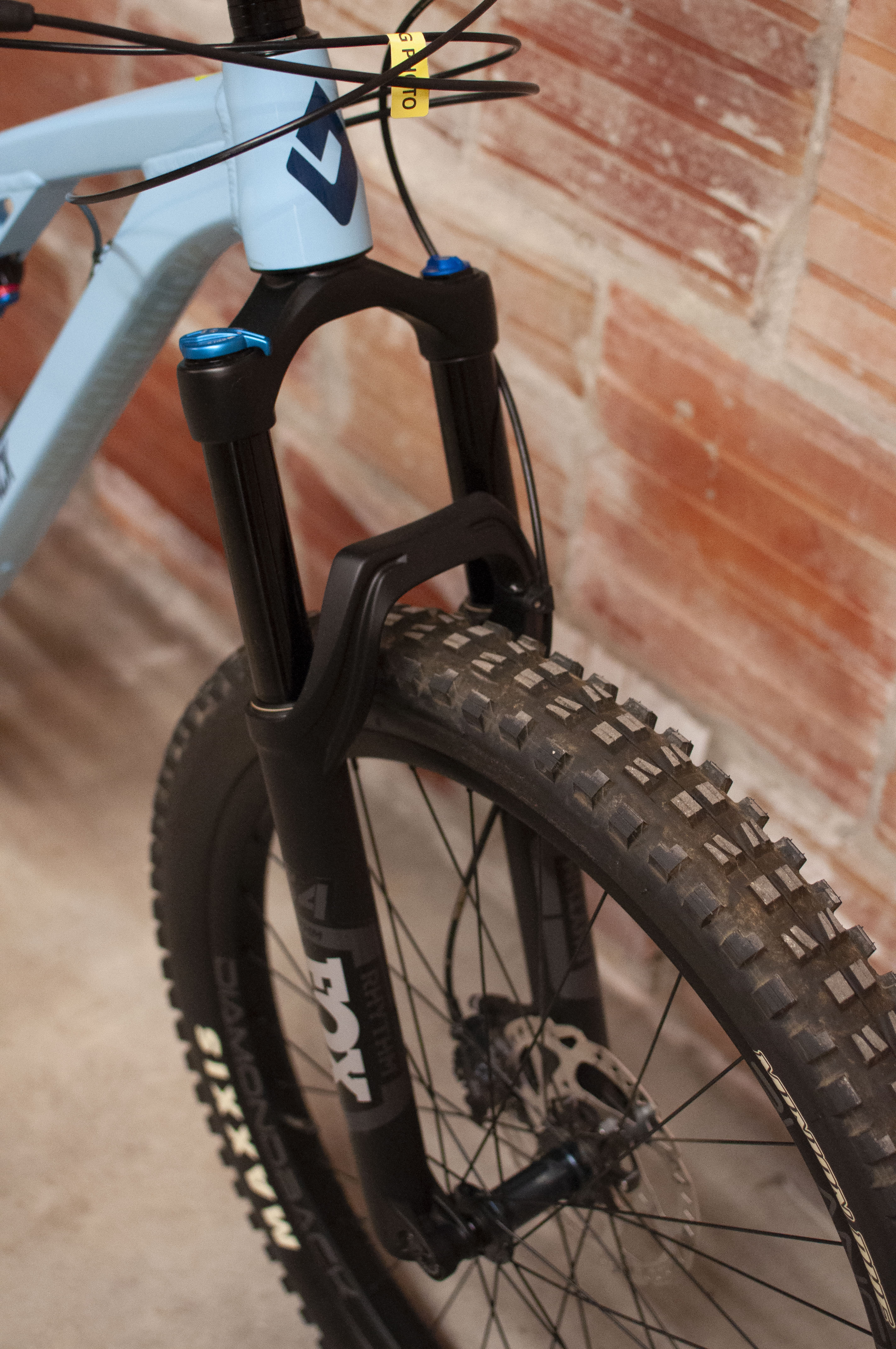 Diamondback bike tire online pump